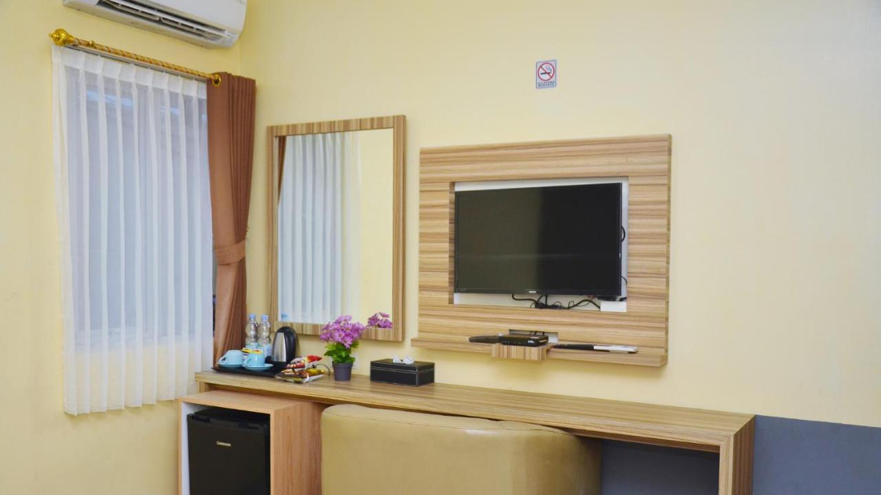 Gaia Asri Hotel Pamanukan Hilir Exteriér fotografie